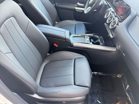 Used 2026 Mercedes-Benz GLA 250 image 31