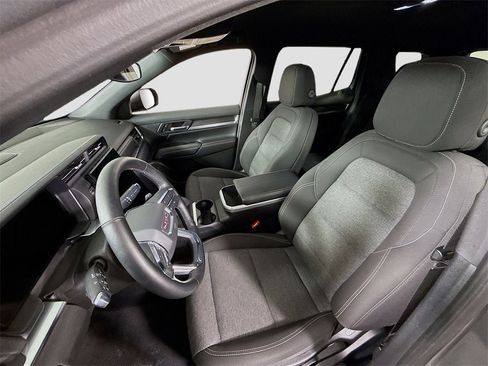 Used 2025 GMC Terrain Elevation image 14