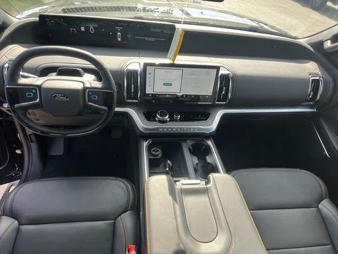 New 2025 Ford Expedition Tremor image 7