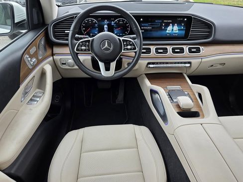 Used 2023 Mercedes-Benz GLE 450 4MATIC image 11