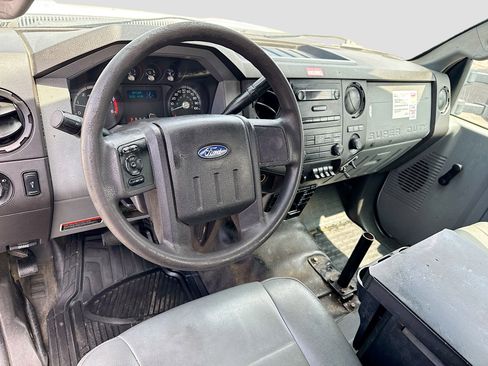 Used 2012 Ford F450 XL image 12
