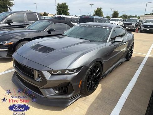 Used 2025 Ford Mustang GT Premium w/ GT Performance Package RWD image 1
