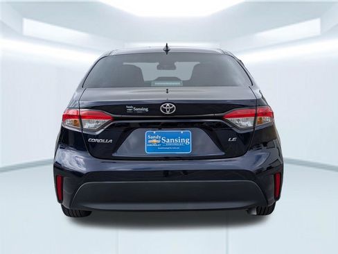 Used 2023 Toyota Corolla LE image 19