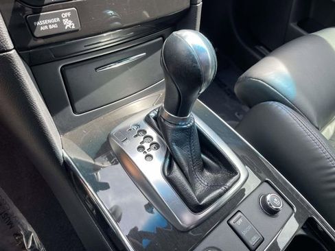 Used 2016 INFINITI QX70 AWD w/ Premium Package image 24