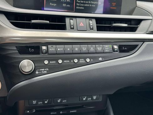 Used 2021 Lexus ES 350 w/ Premium Package FWD image 24