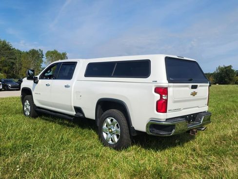 Used 2022 Chevrolet Silverado 2500 LTZ image 5