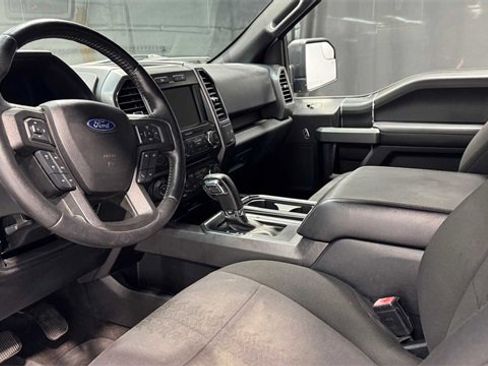 Used 2018 Ford F150 XLT w/ Equipment Group 302A Luxury image 20
