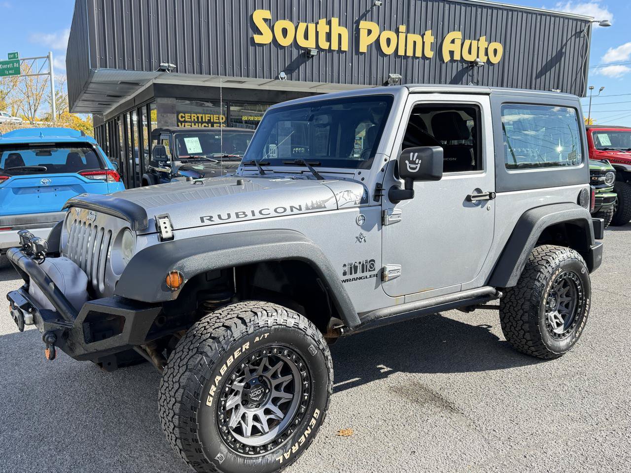 Used 2014 Jeep Wrangler Rubicon w/ Dual Top Group AWD/4WD image 2
