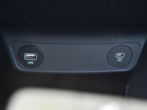 Used 2024 Kia EV6 Light RWD image 30