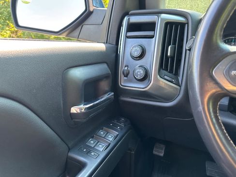 Used 2018 Chevrolet Silverado 1500 LT w/ All Star Edition AWD/4WD image 22