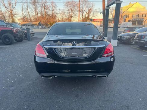 Used 2016 Mercedes-Benz C 300 4MATIC Sedan image 7