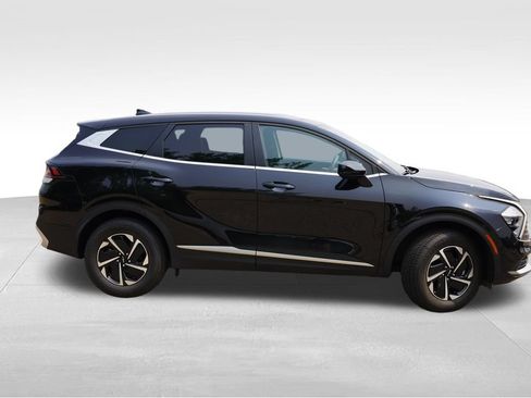 Certified 2023 Kia Sportage LX AWD/4WD image 3
