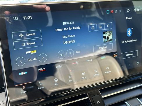 Used 2024 Lincoln Navigator Reserve image 11