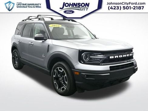 Used 2022 Ford Bronco Sport Outer Banks w/ Tech Package image 1