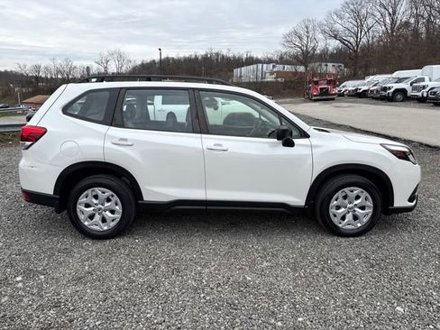 Used 2023 Subaru Forester image 6