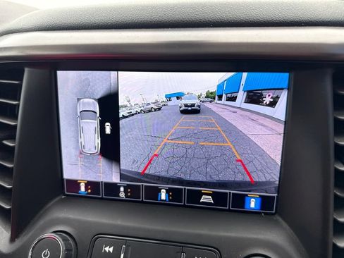 Used 2023 GMC Acadia AT4 w/ Technology Package AWD/4WD image 43