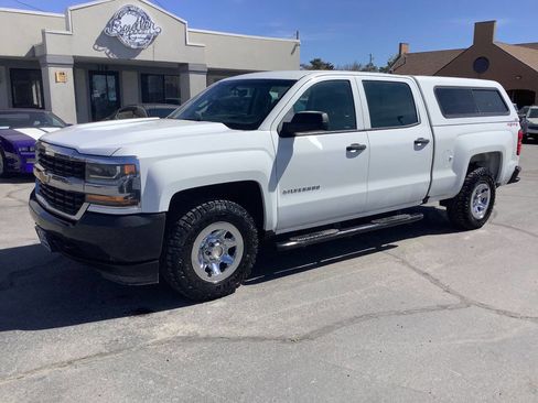 Used 2017 Chevrolet Silverado 1500 W/T w/ Trailering Package image 23