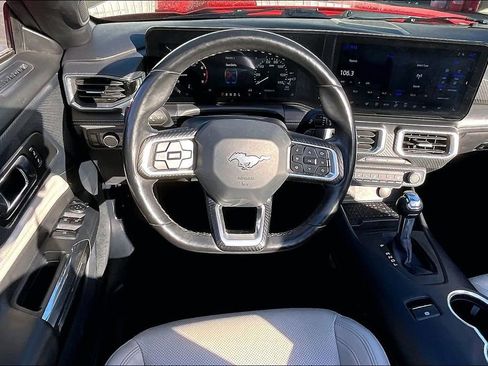 Used 2024 Ford Mustang Premium image 8