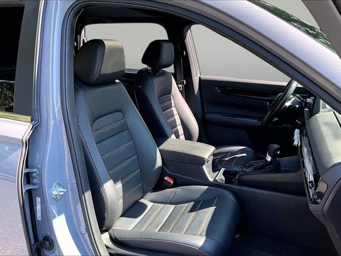 Used 2024 Honda CR-V Sport Touring image 9