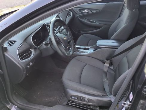Used 2023 Chevrolet Malibu LT image 6