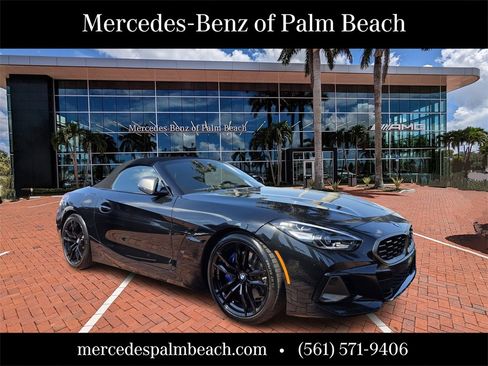 Used 2023 BMW Z4 M40i w/ Premium Package image 1