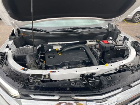 Used 2025 Chevrolet Equinox LT image 31