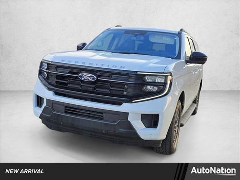 Certified 2025 Ford Expedition Max Active image 1