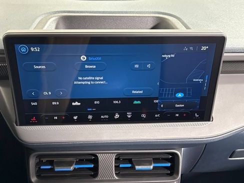 New 2026 Ford Maverick Lobo AWD/4WD image 23