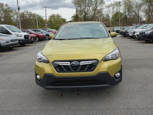 Certified 2023 Subaru Crosstrek 2.0i Premium AWD/4WD image 3