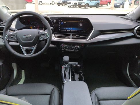 New 2026 Chevrolet Trax ACTIV w/ Sunroof Package image 22