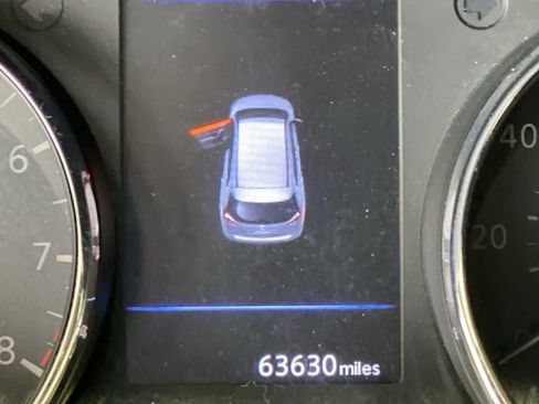 Used 2020 Nissan Rogue S image 18