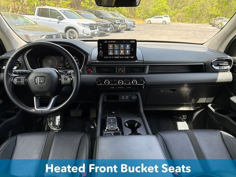 Used 2025 Honda Pilot EX-L image 16