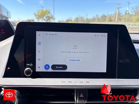 Certified 2024 Toyota Prius LE FWD image 18