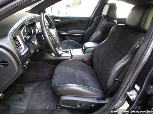 Used 2019 Dodge Charger GT w/ Plus Group RWD image 13