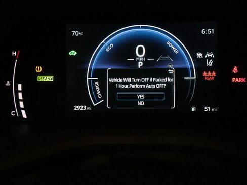 Used 2025 Toyota Camry LE w/ Convenience Package FWD image 16