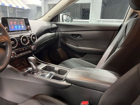 Used 2024 Nissan Sentra S image 15