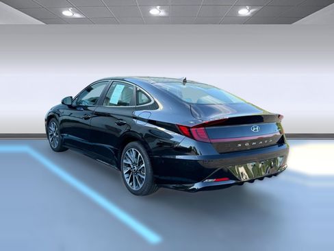 Used 2023 Hyundai Sonata Limited FWD image 3