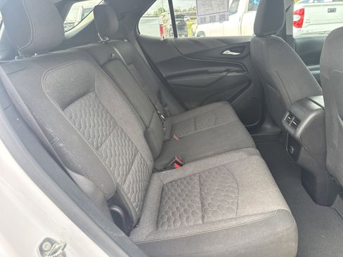 Used 2018 Chevrolet Equinox LT image 13