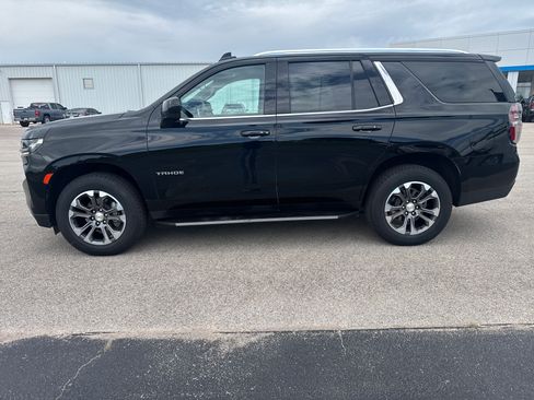 Used 2022 Chevrolet Tahoe LS w/ Driver Alert Package AWD/4WD image 2