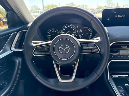 Used 2025 MAZDA CX-90 3.3 Turbo w/ Preferred Package AWD/4WD image 16