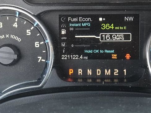 Used 2013 Ford F150 XLT w/ Luxury Equipment Group RWD image 22