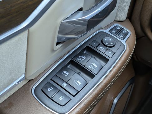 Certified 2023 RAM 3500 Laramie AWD/4WD image 23