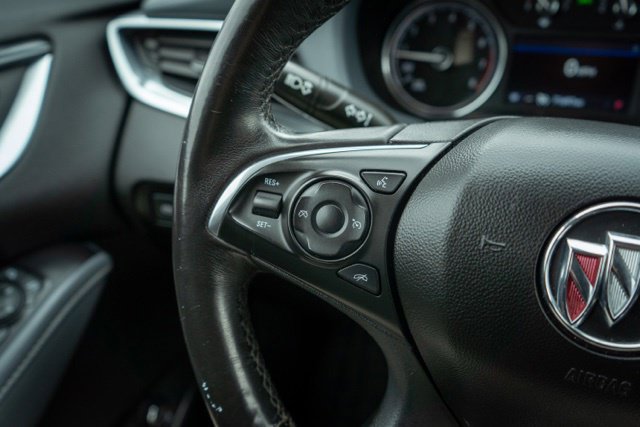 Used 2020 Buick Enclave Essence AWD/4WD image 18