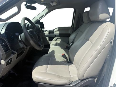 Used 2022 Ford F250 XL w/ Power Equipment Group image 10