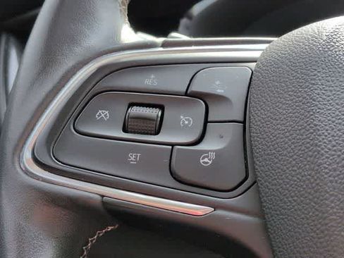 Used 2023 Buick Envision Essence w/ Sport Touring Package AWD/4WD image 25