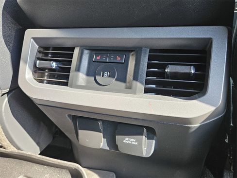 Used 2023 Ford F250 Lariat w/ Lariat Ultimate Package image 33