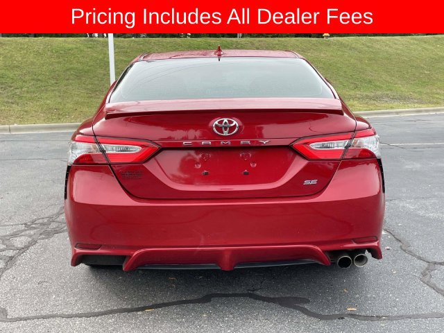 Used 2020 Toyota Camry SE FWD image 4