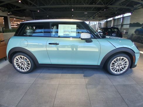 New 2026 MINI Cooper S image 5