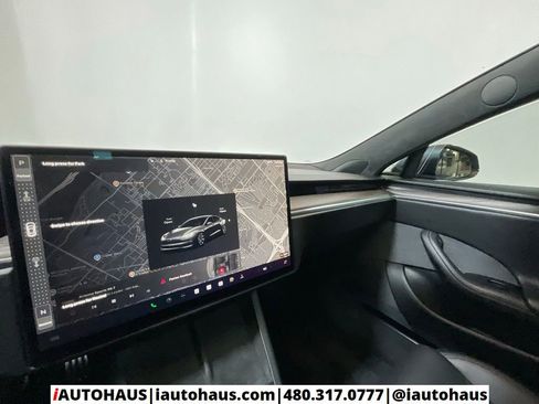 Used 2022 Tesla Model S image 28