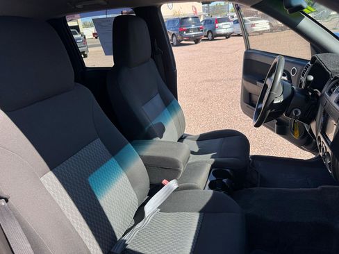 Used 2011 Chevrolet Colorado LT image 50